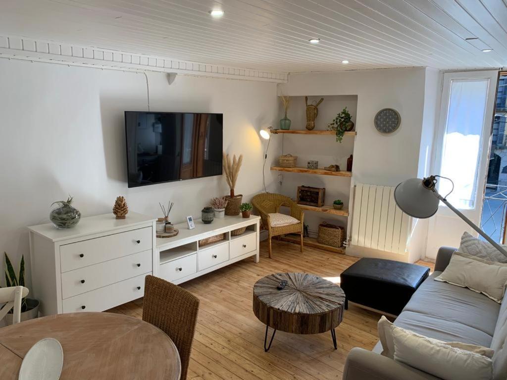 Apartamento Con Encanto Tipico Cereta Centro 普奇塞达 外观 照片